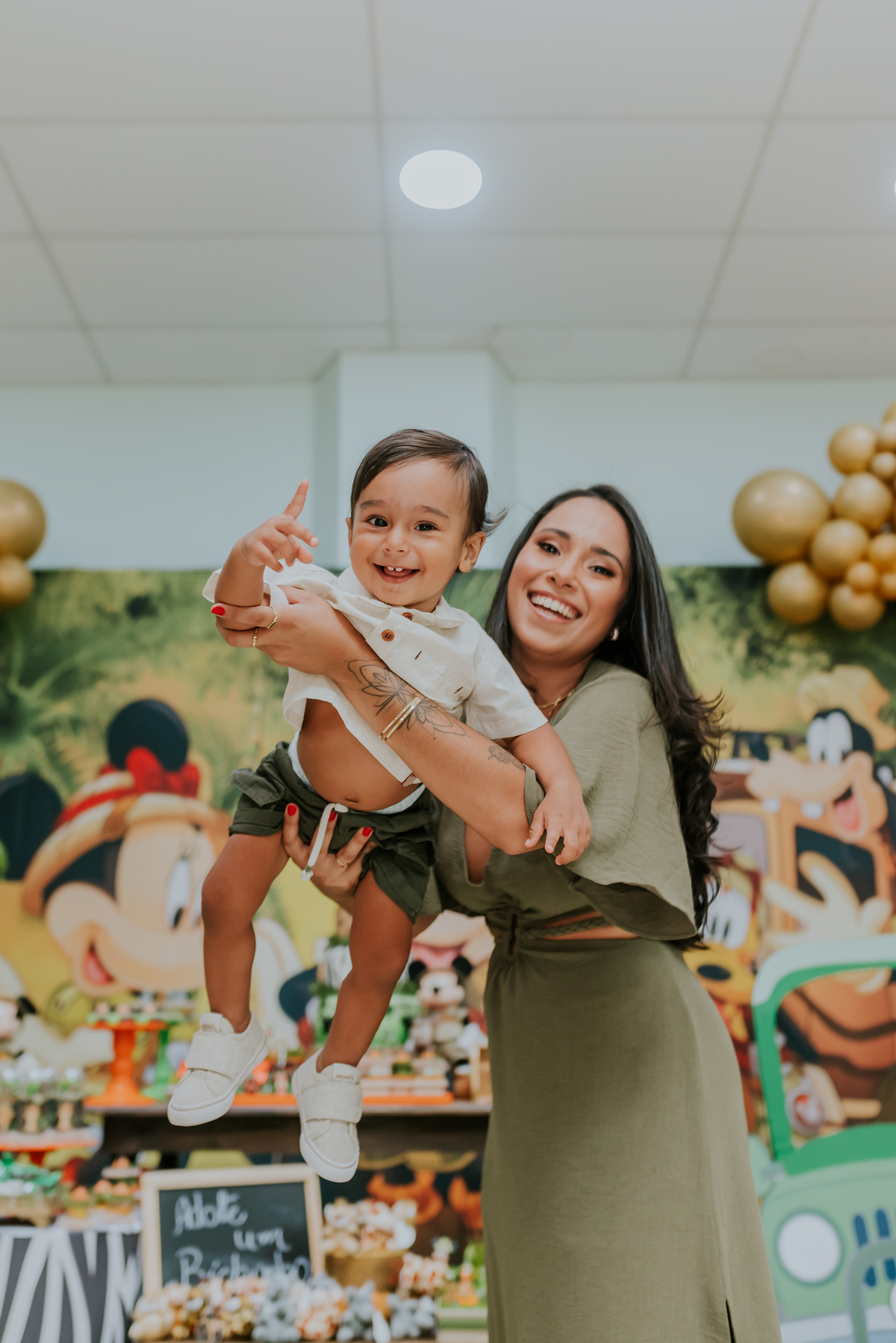 fotografia Rio de Janeiro festa infantil espaço diversão fotografa de familia 1 ano eduardo tema Mickey safari 
