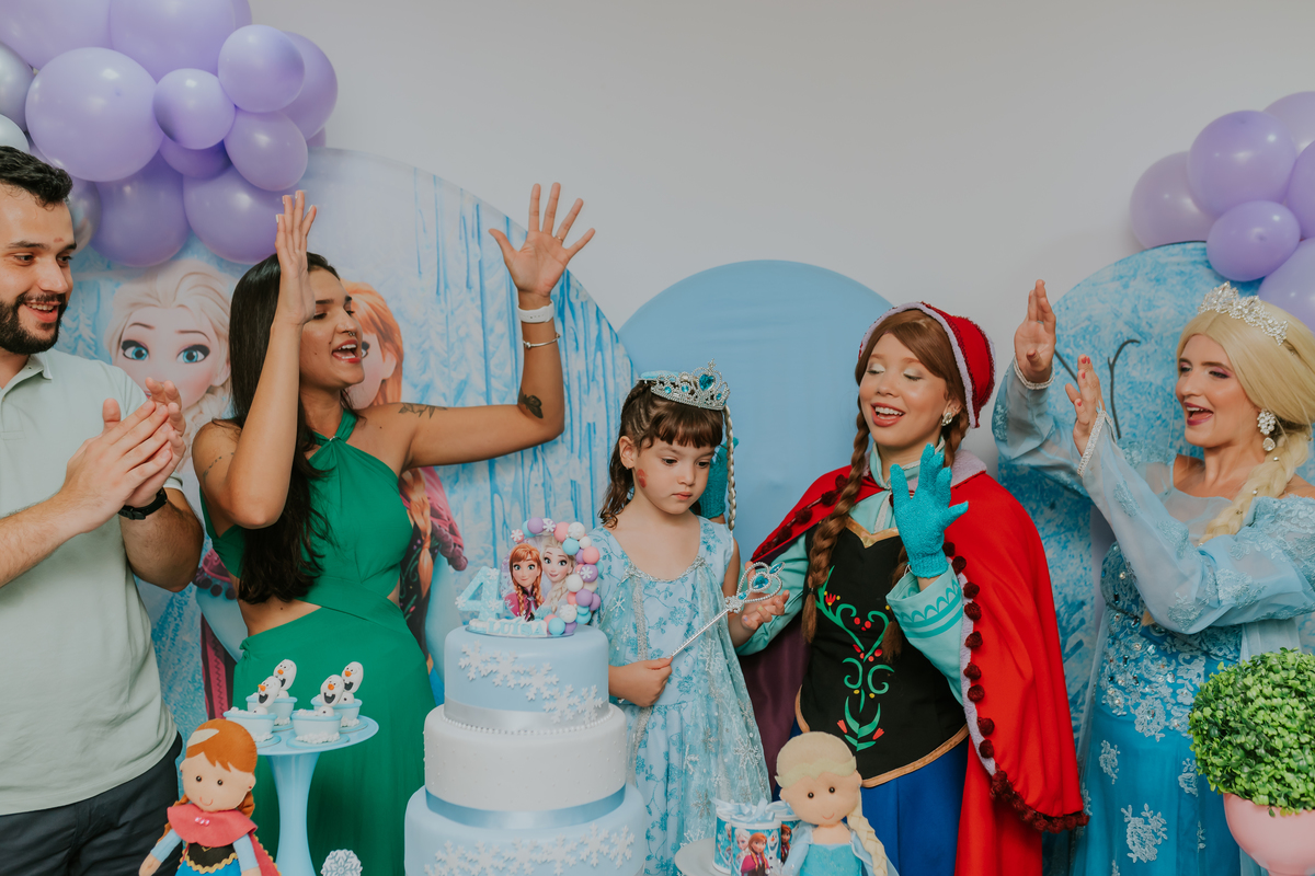fotografia festa infantil 4 anos Luisa frozen Rio de Janeiro tijuca fotografa de familia bruna guerson