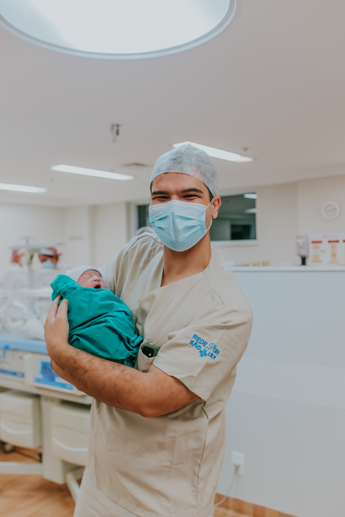 fotografia nascimento parto cesarea perinatal barra da Tijuca Rio de Janeiro Noah fotografa familia 