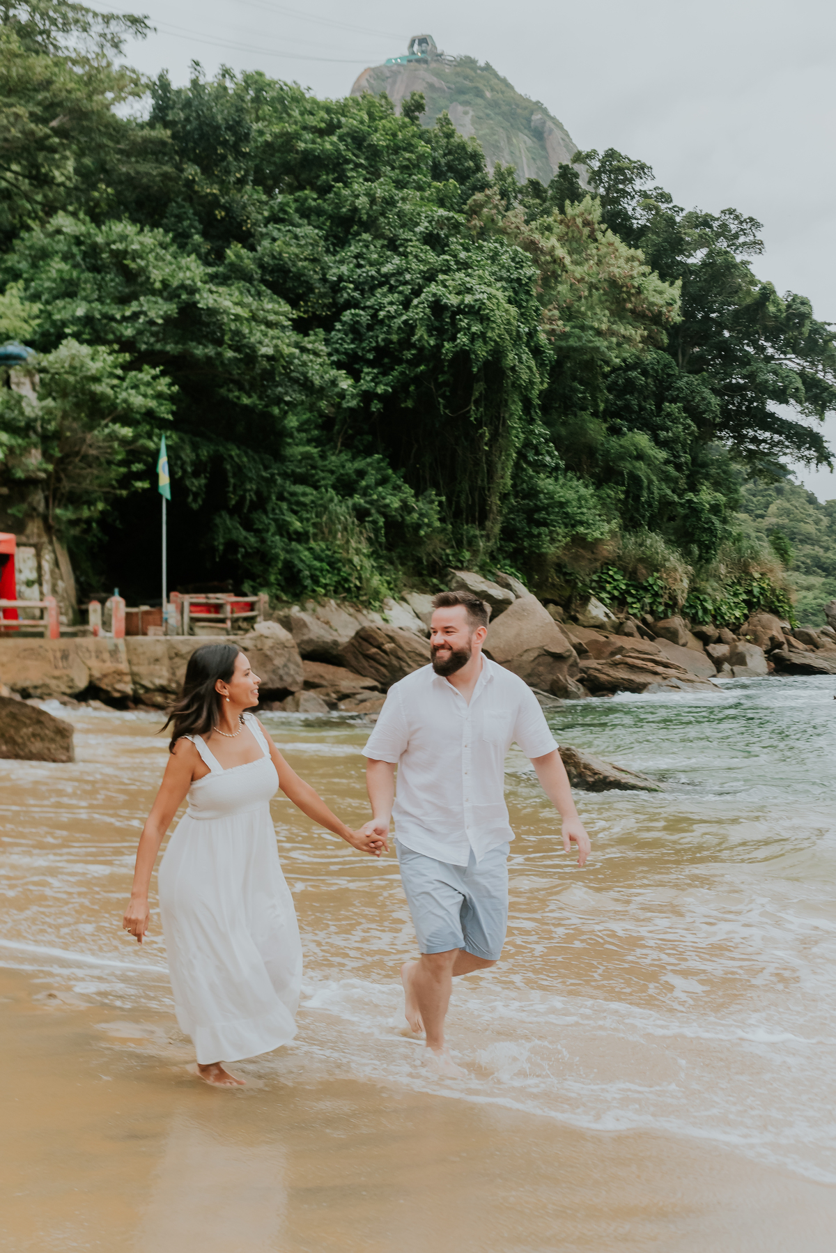 fotografia ensaio gestante revelação praia vermelha urca Rio de Janeiro a espera da Luiza fotografa familia rj 