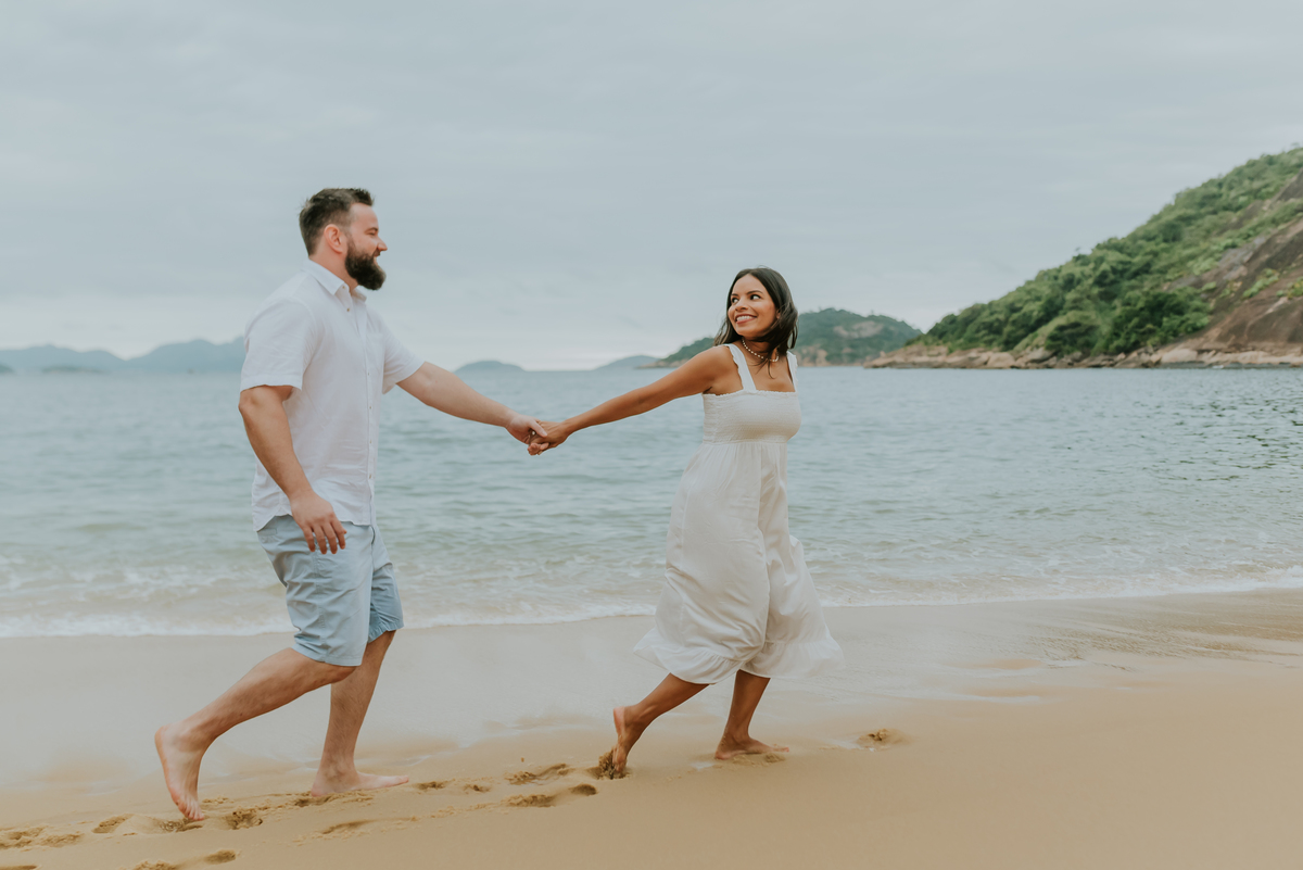 fotografia ensaio gestante revelação praia vermelha urca Rio de Janeiro a espera da Luiza fotografa familia rj 