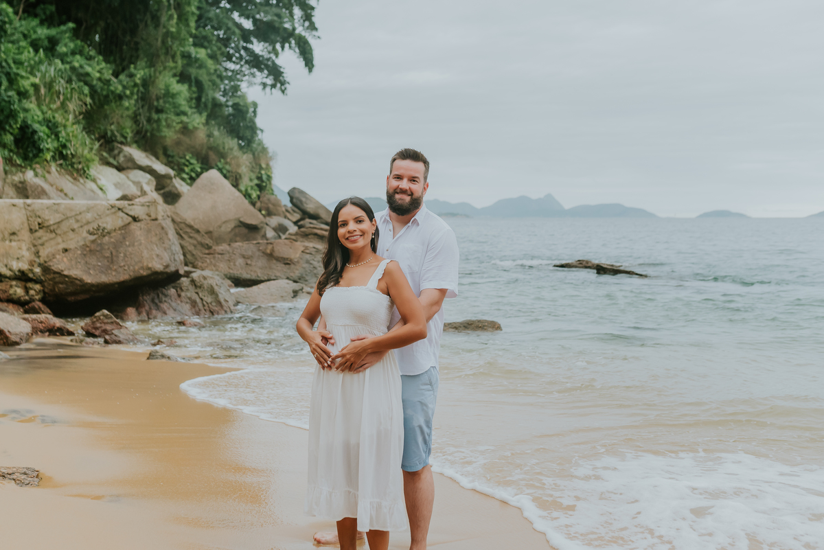 fotografia ensaio gestante revelação praia vermelha urca Rio de Janeiro a espera da Luiza fotografa familia rj 