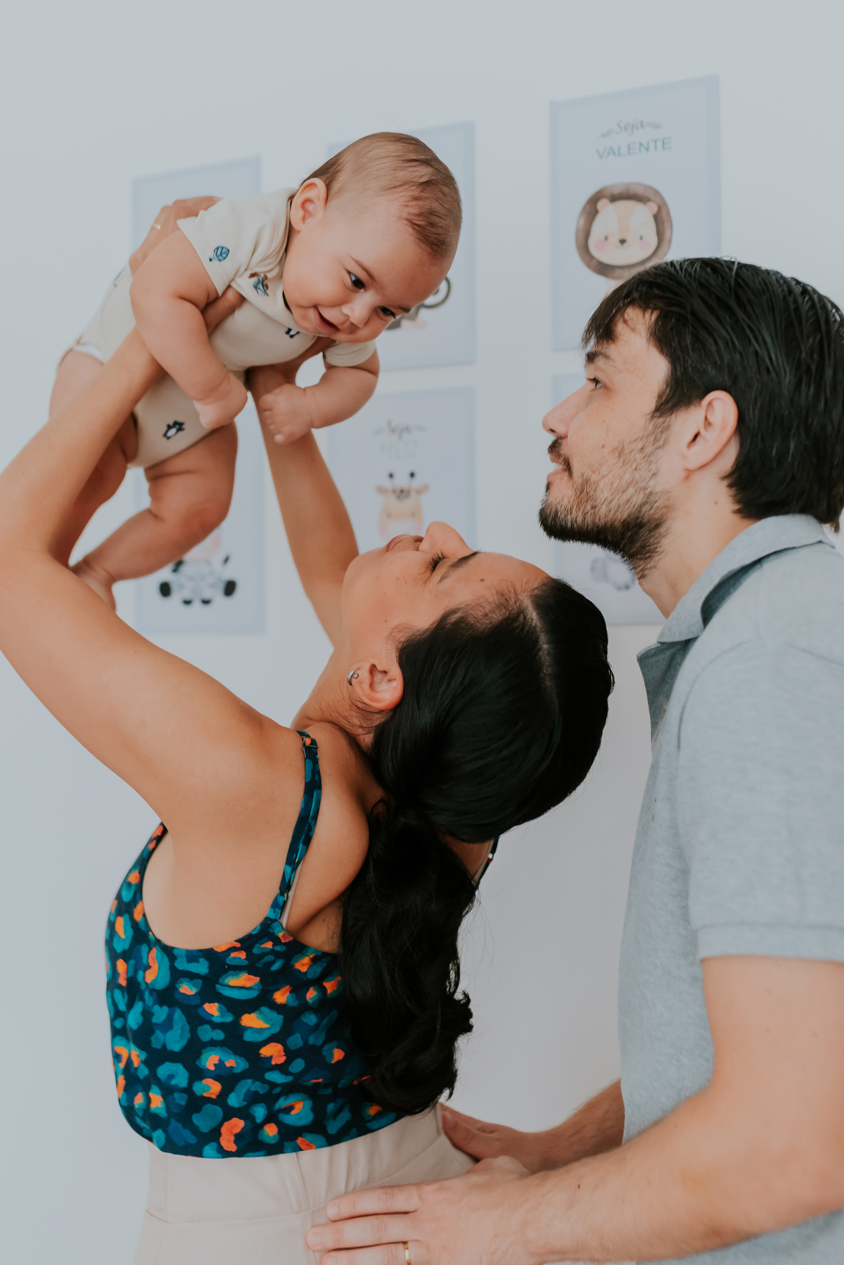 fotografia ensaio familia em casa acompanhamento Theo 5 meses ilha do governador fotografa rio de janeiro