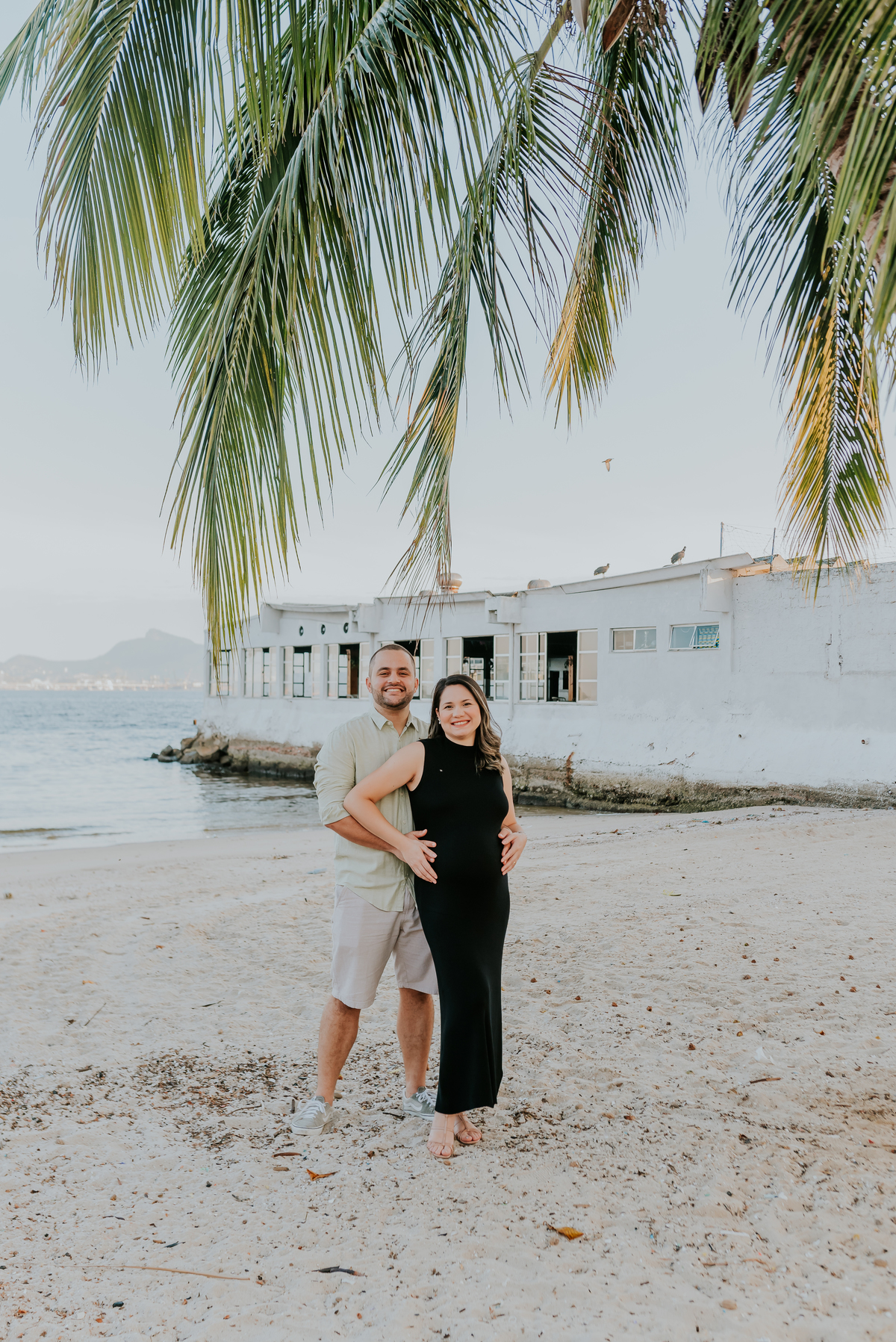 fotografia ensaio familia gestante ensaio externo praia da bica ilha do governador fotografa rio de janeirofotografia ensaio familia gestante ensaio externo praia da bica ilha do governador fotografa rio de janeiro