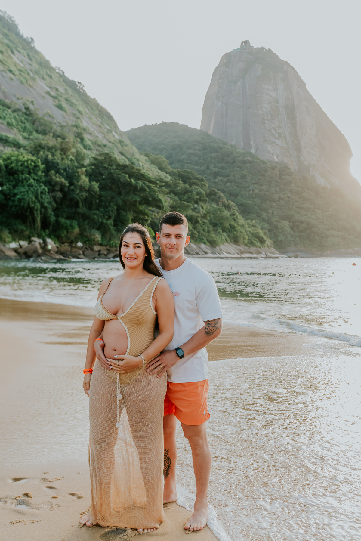 fotografia ensaio de gestante externo praia vermelha urca rio de janeiro fotografa familia a espera da Mariana