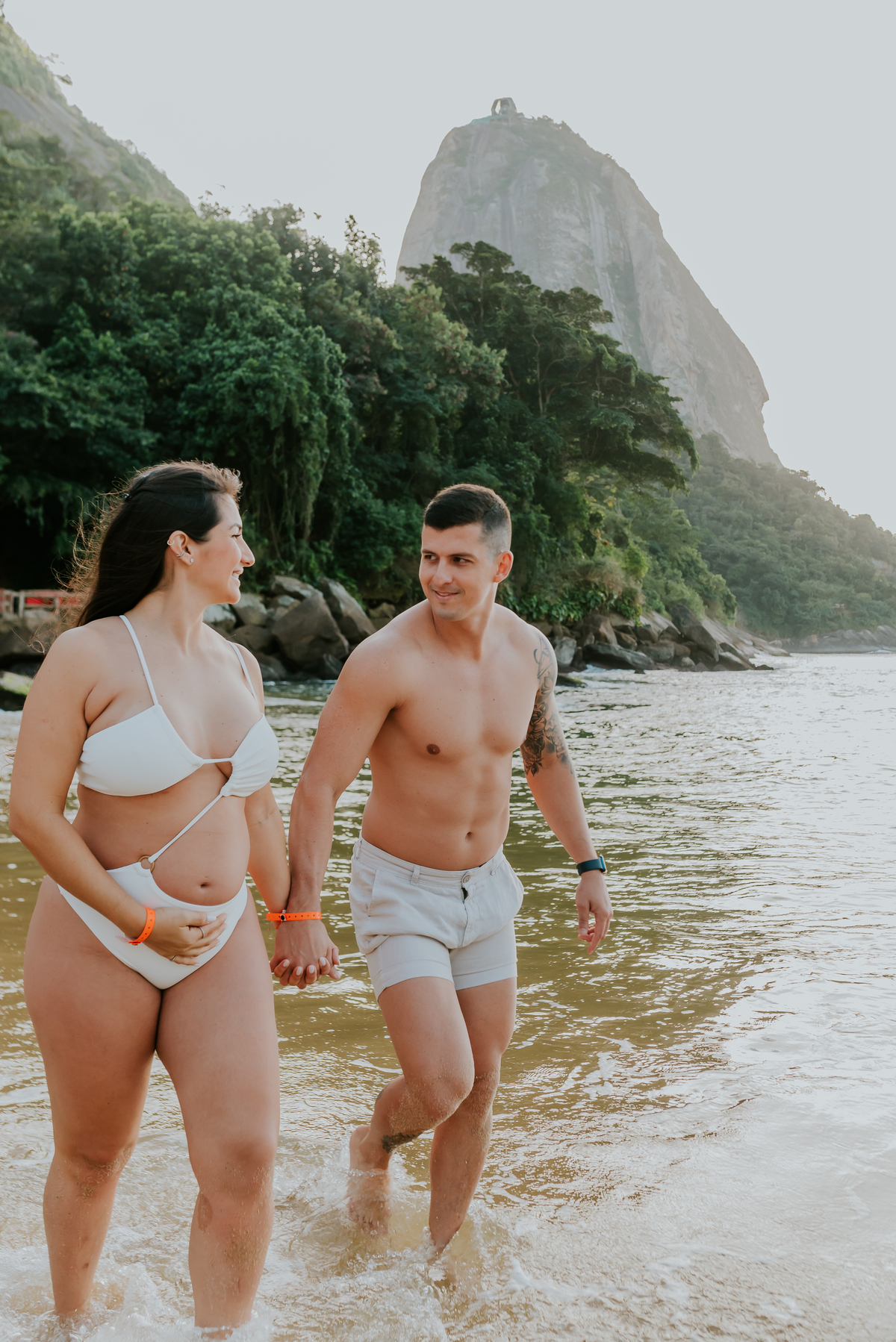 fotografia ensaio de gestante externo praia vermelha urca rio de janeiro fotografa familia a espera da Mariana