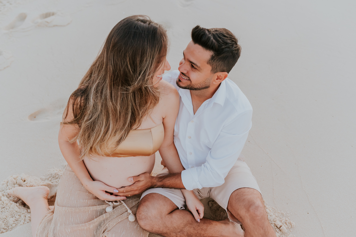 ensaio gestante amanhecer praia barra da Tijuca Rio de Janeiro fotografa familia rj 