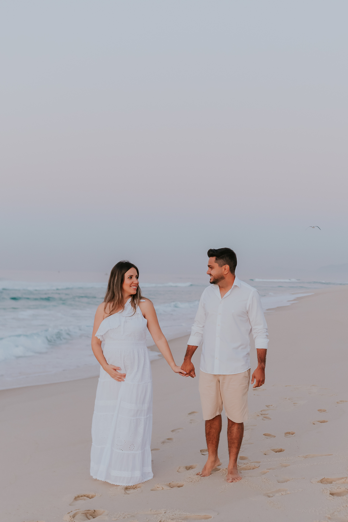 ensaio gestante amanhecer praia barra da Tijuca Rio de Janeiro fotografa familia rj 