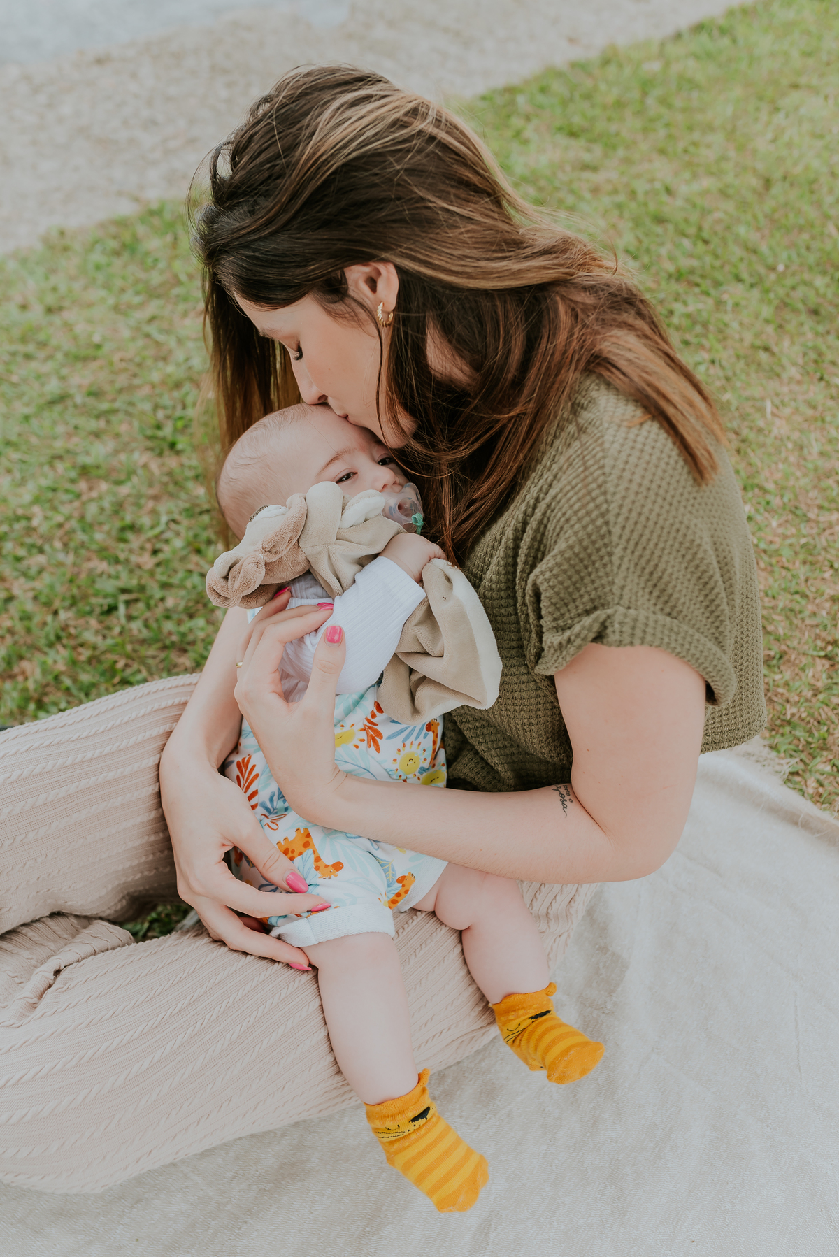 ensaio familia acompanhamento 3 meses Noah externo ilha do governador quebra coco jardim Guanabara fotografia rj 