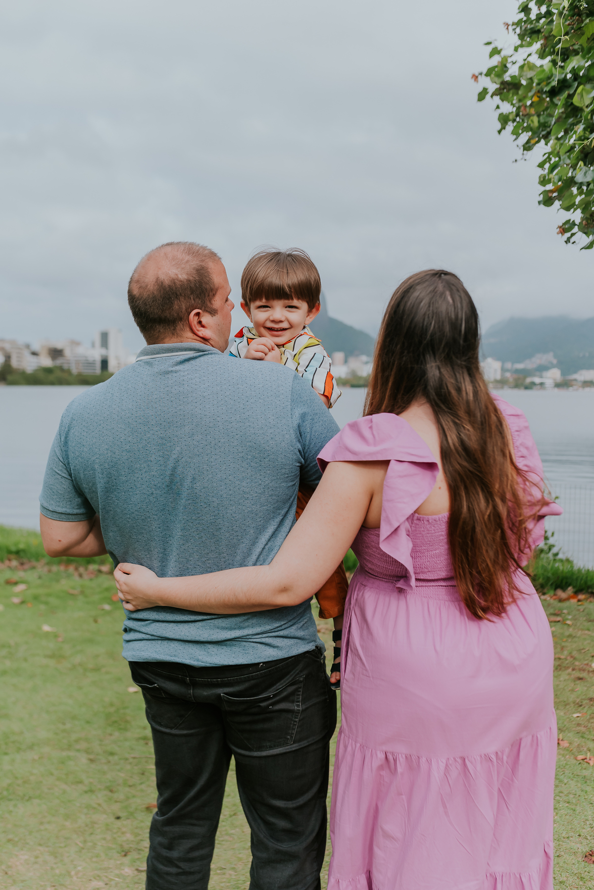 ensaio gestante lagoa rodrigo de freitas Rio de Janeiro fotografa familia rj a espera da manuella externo natureza 