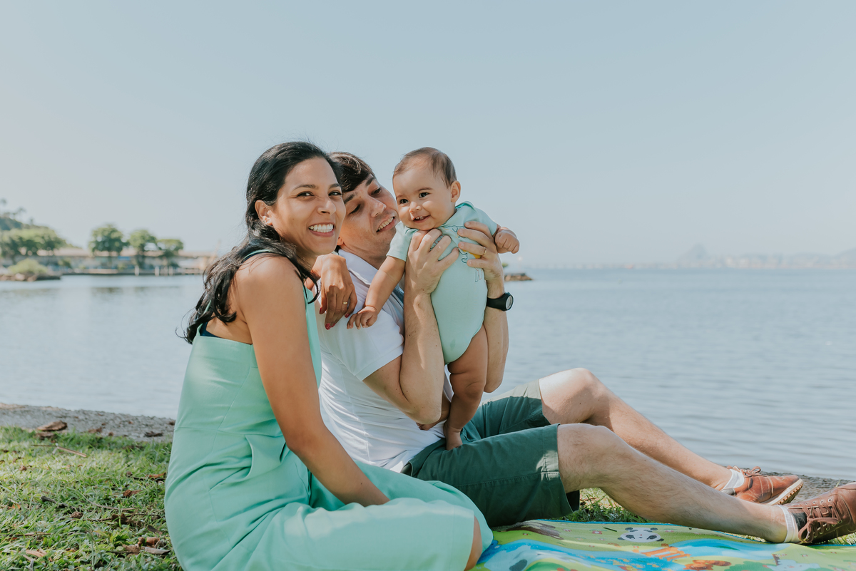 fotografia ensaio família externo quebra coco ilha do governador 8 meses do Theo acompanhamento rio de janeiro
