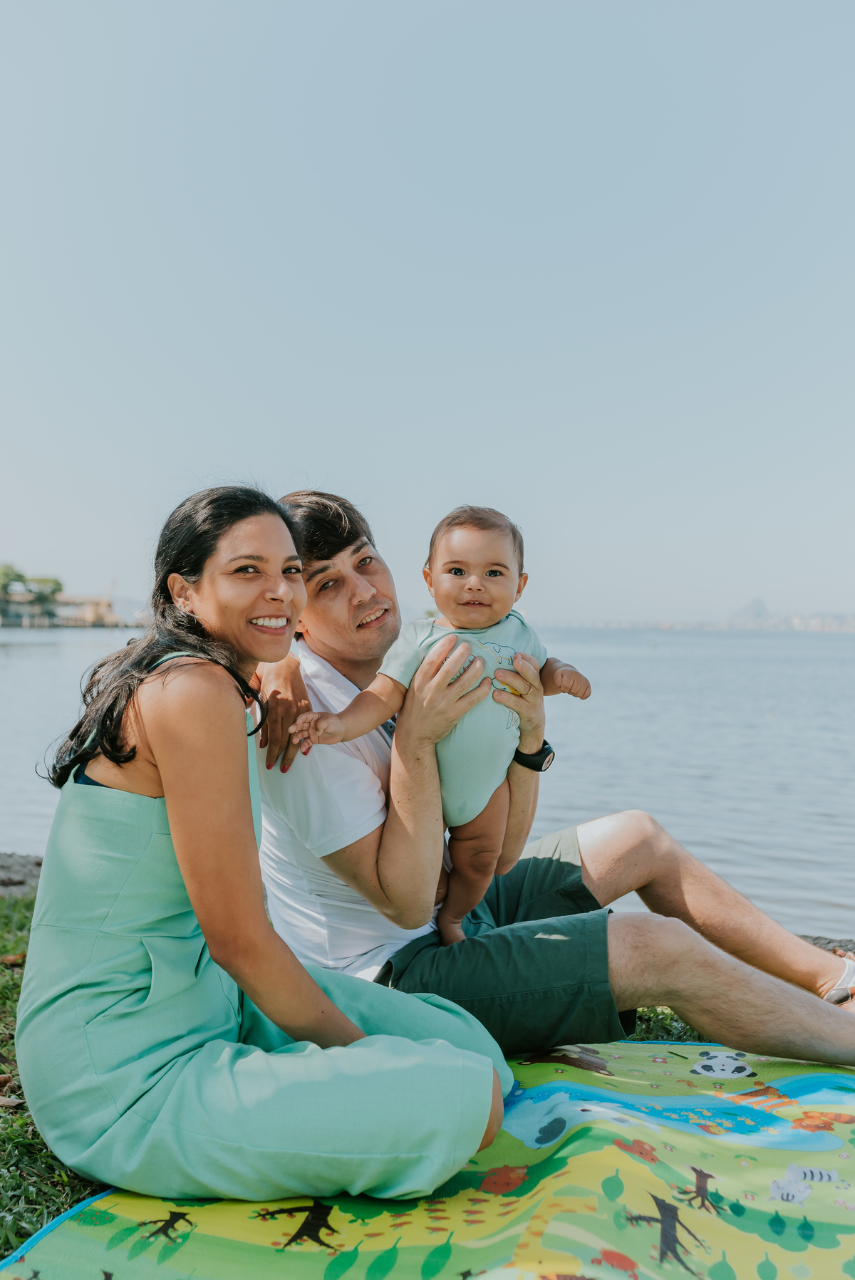 fotografia ensaio família externo quebra coco ilha do governador 8 meses do Theo acompanhamento rio de janeiro