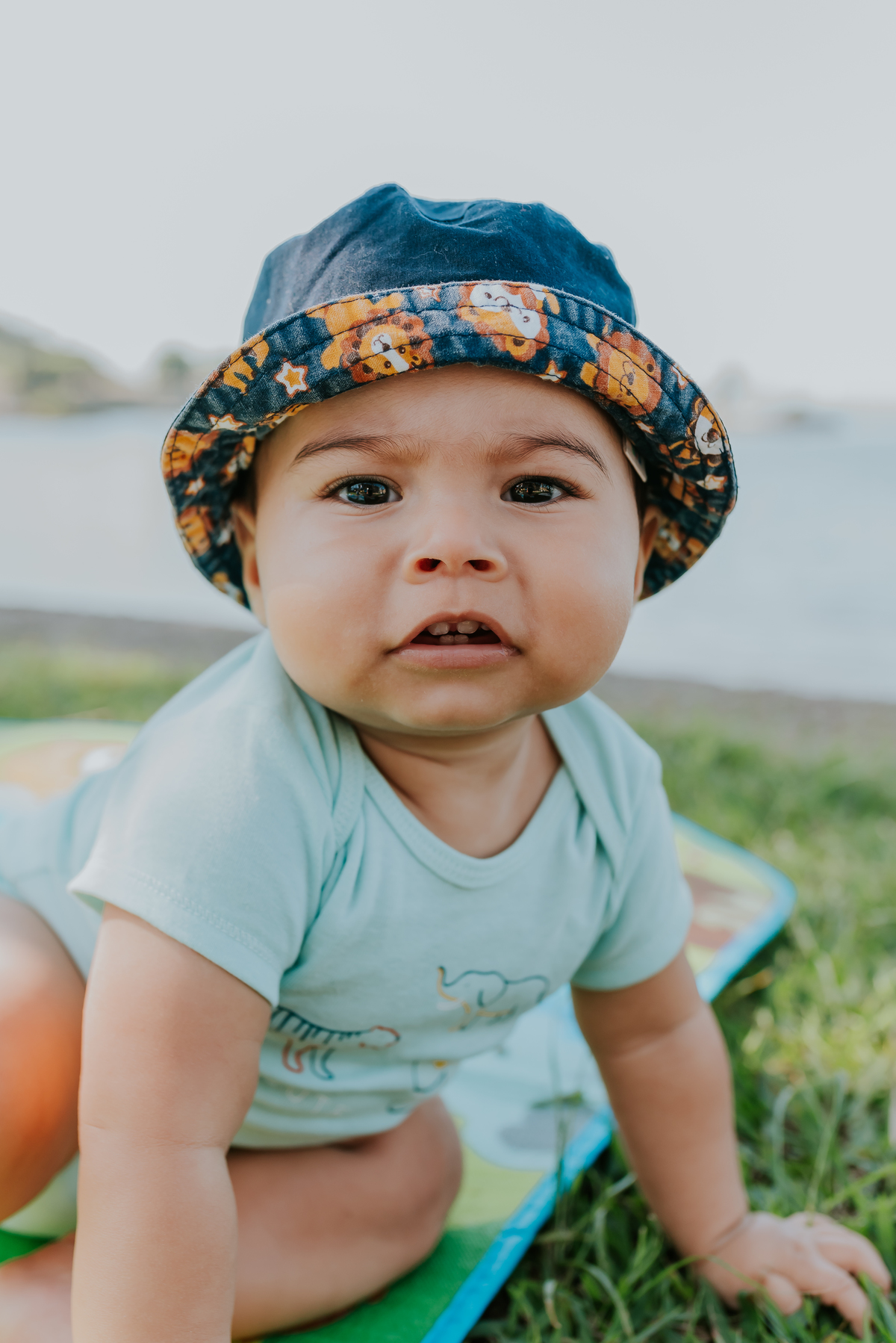 fotografia ensaio família externo quebra coco ilha do governador 8 meses do Theo acompanhamento rio de janeiro