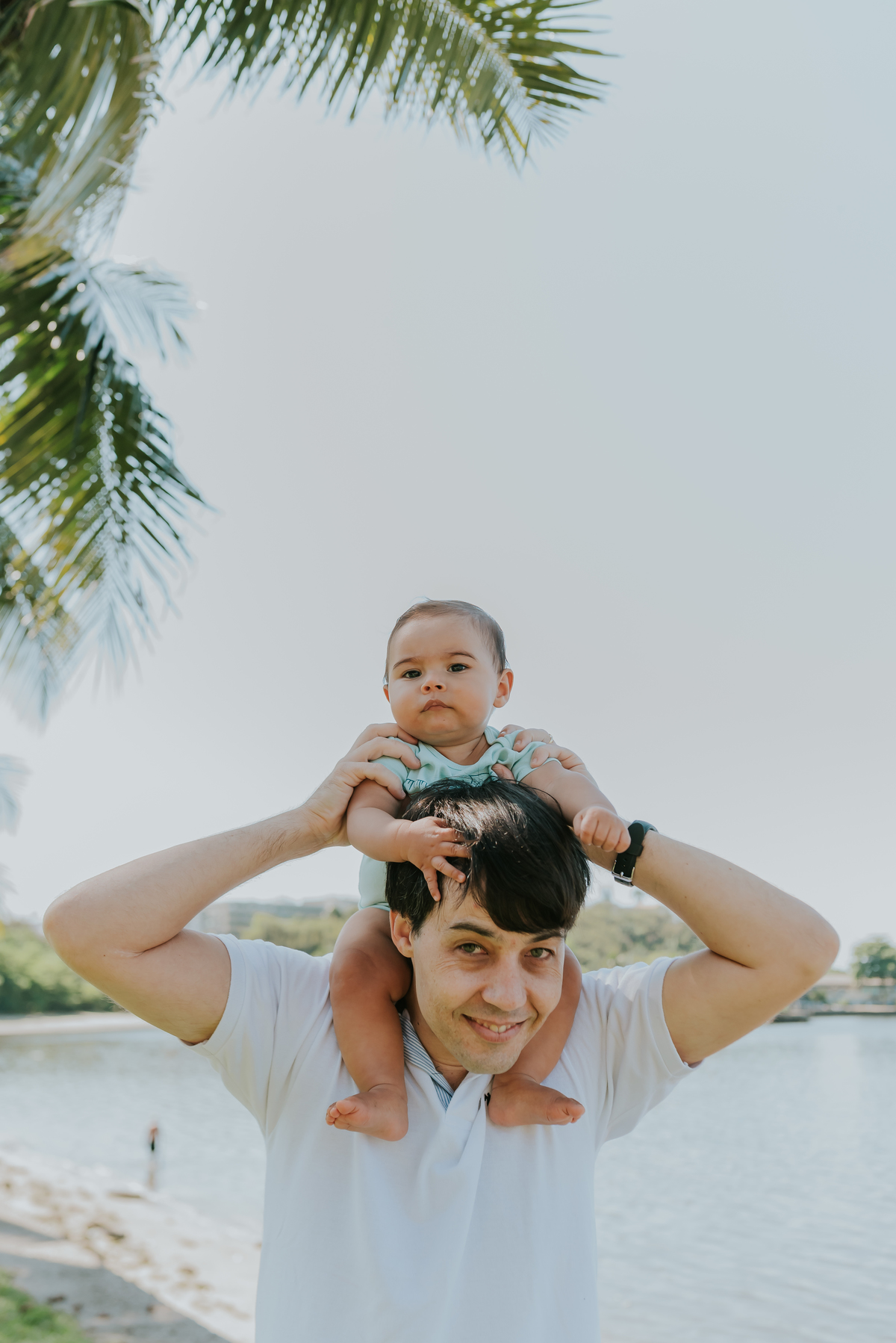 fotografia ensaio família externo quebra coco ilha do governador 8 meses do Theo acompanhamento rio de janeiro