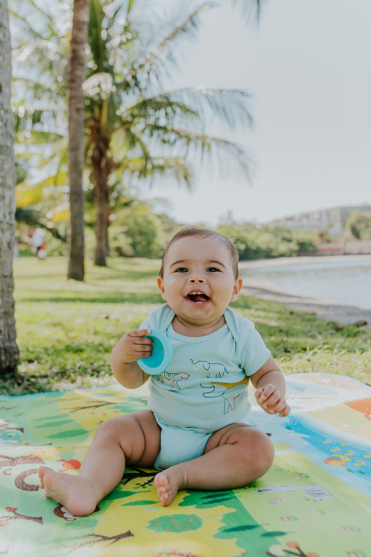 fotografia ensaio família externo quebra coco ilha do governador 8 meses do Theo acompanhamento rio de janeiro