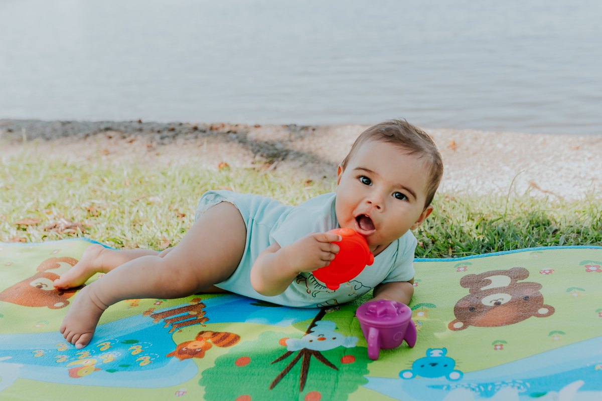 fotografia ensaio família externo quebra coco ilha do governador 8 meses do Theo acompanhamento rio de janeiro