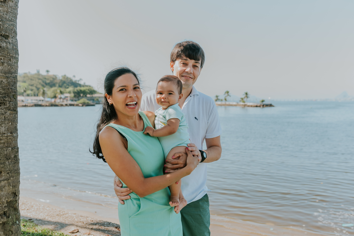 fotografia ensaio família externo quebra coco ilha do governador 8 meses do Theo acompanhamento rio de janeiro