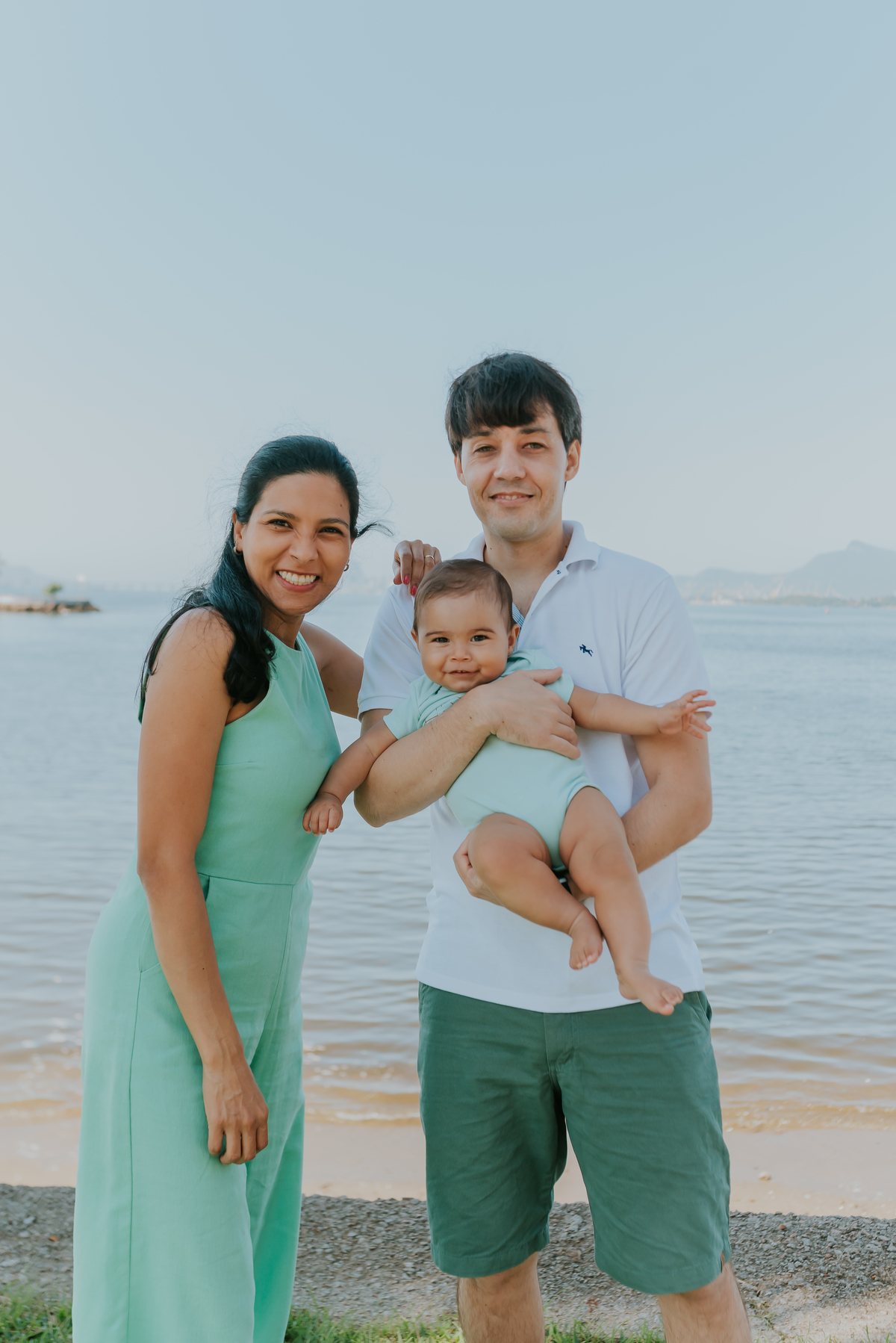 fotografia ensaio família externo quebra coco ilha do governador 8 meses do Theo acompanhamento rio de janeiro