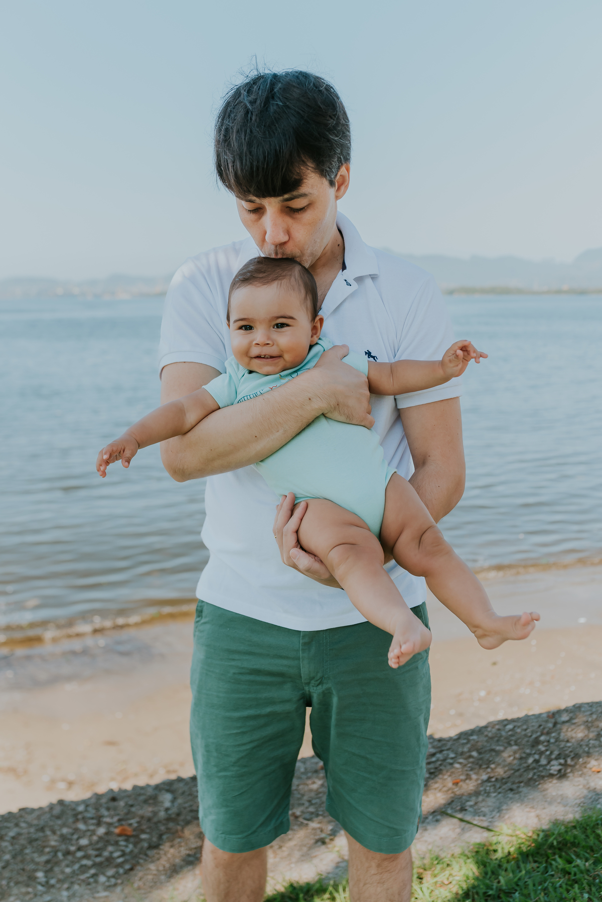 fotografia ensaio família externo quebra coco ilha do governador 8 meses do Theo acompanhamento rio de janeiro