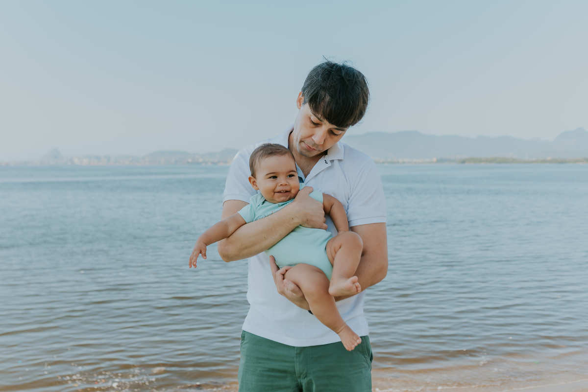 fotografia ensaio família externo quebra coco ilha do governador 8 meses do Theo acompanhamento rio de janeiro