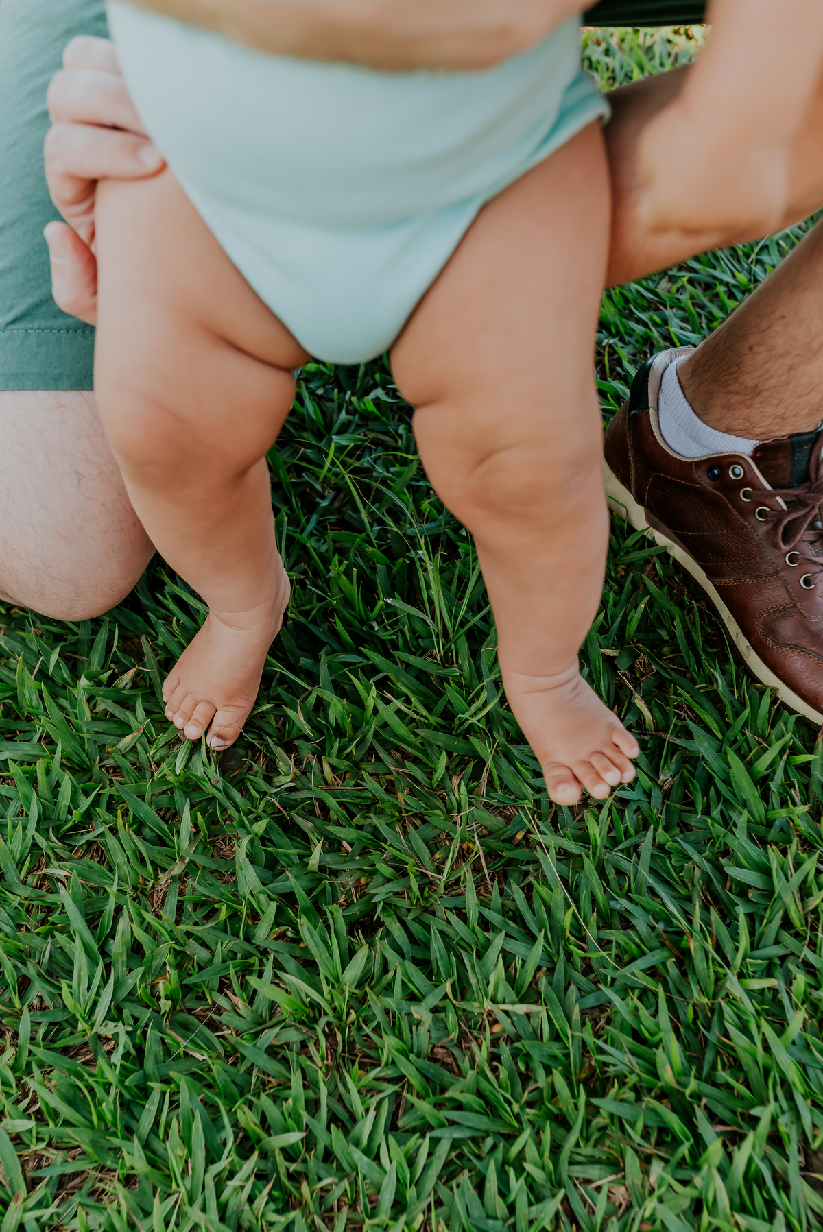 fotografia ensaio família externo quebra coco ilha do governador 8 meses do Theo acompanhamento rio de janeiro