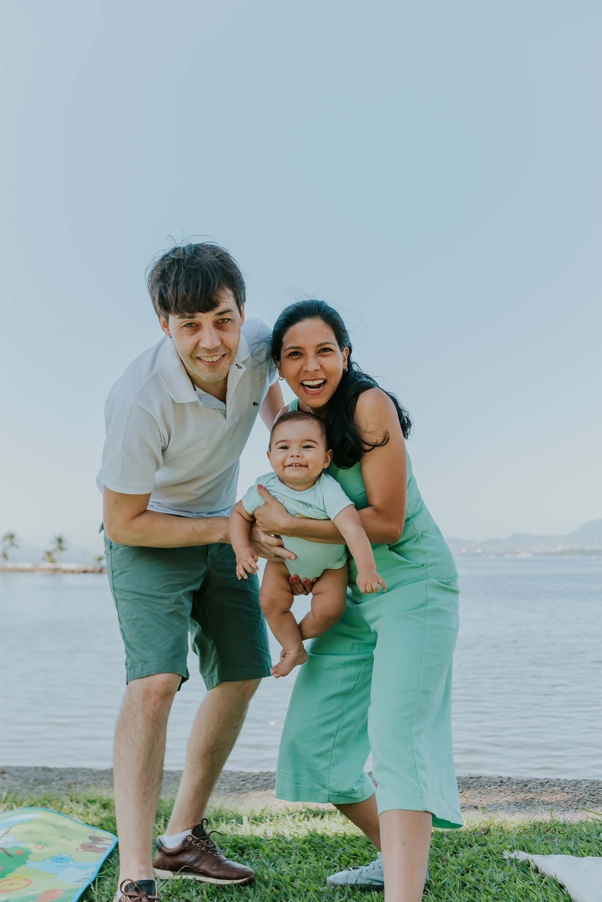 fotografia ensaio família externo quebra coco ilha do governador 8 meses do Theo acompanhamento rio de janeiro