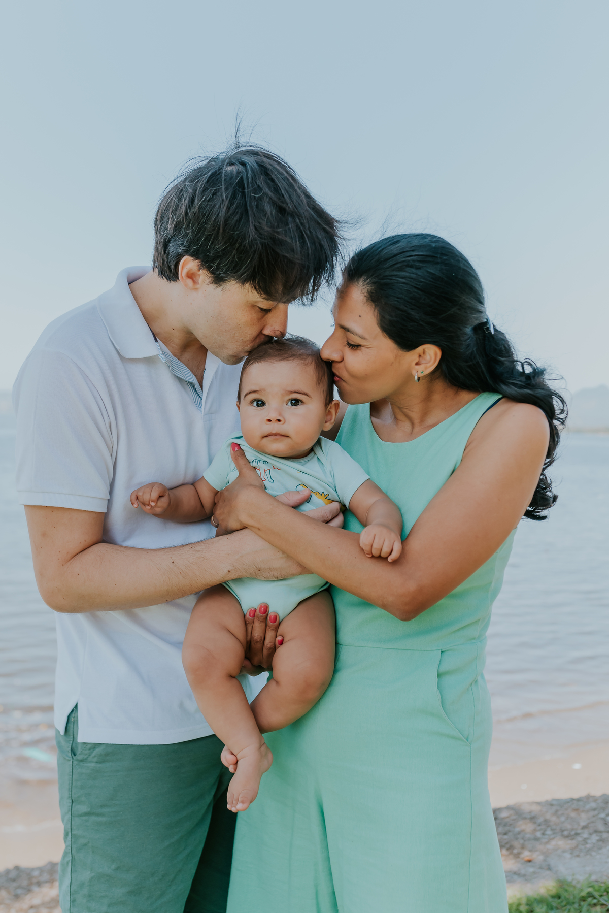 fotografia ensaio família externo quebra coco ilha do governador 8 meses do Theo acompanhamento rio de janeiro