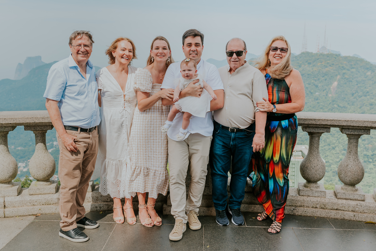 fotografa Rio de Janeiro familia fotografia batizado cristo redentor rj bruna Guerson batismo Sofia 