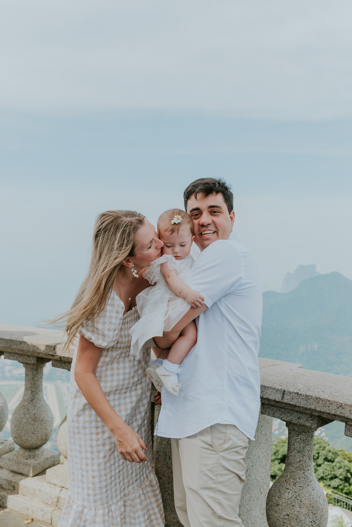 fotografa Rio de Janeiro familia fotografia batizado cristo redentor rj bruna Guerson batismo Sofia 