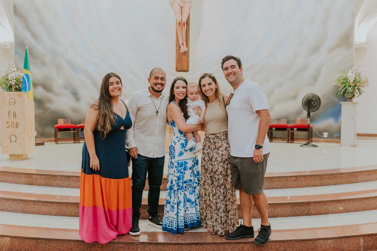 fotografia batizado fotografa familia batismo Gabriel paroquia São Francisco de paula barra da Tijuca rio de janeiro 
