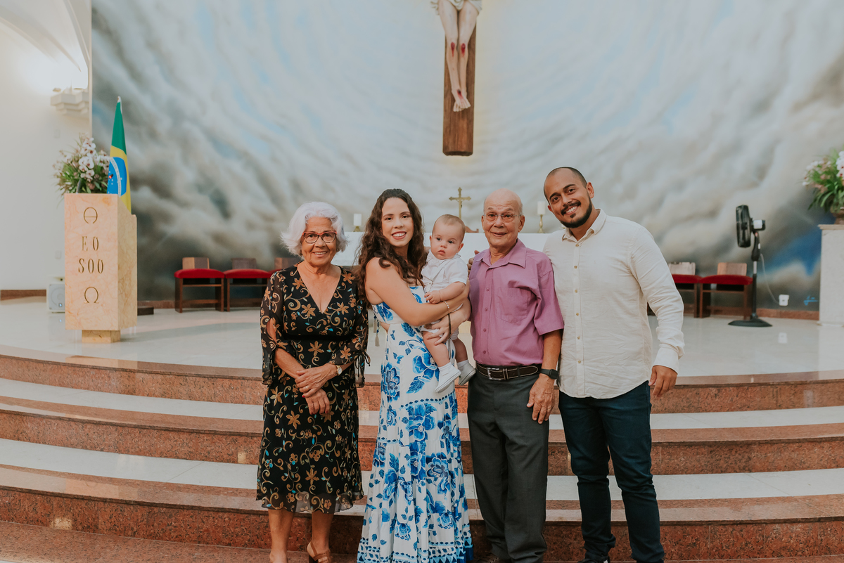 fotografia batizado fotografa familia batismo Gabriel paroquia São Francisco de paula barra da Tijuca rio de janeiro 