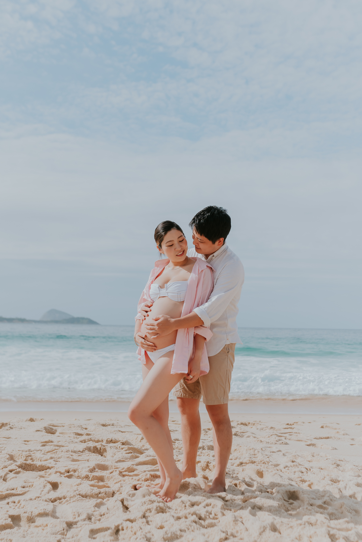 fotografia ensaio externo gestante familia na praia Leblon Rio de Janeiro fotografa bruna guerson