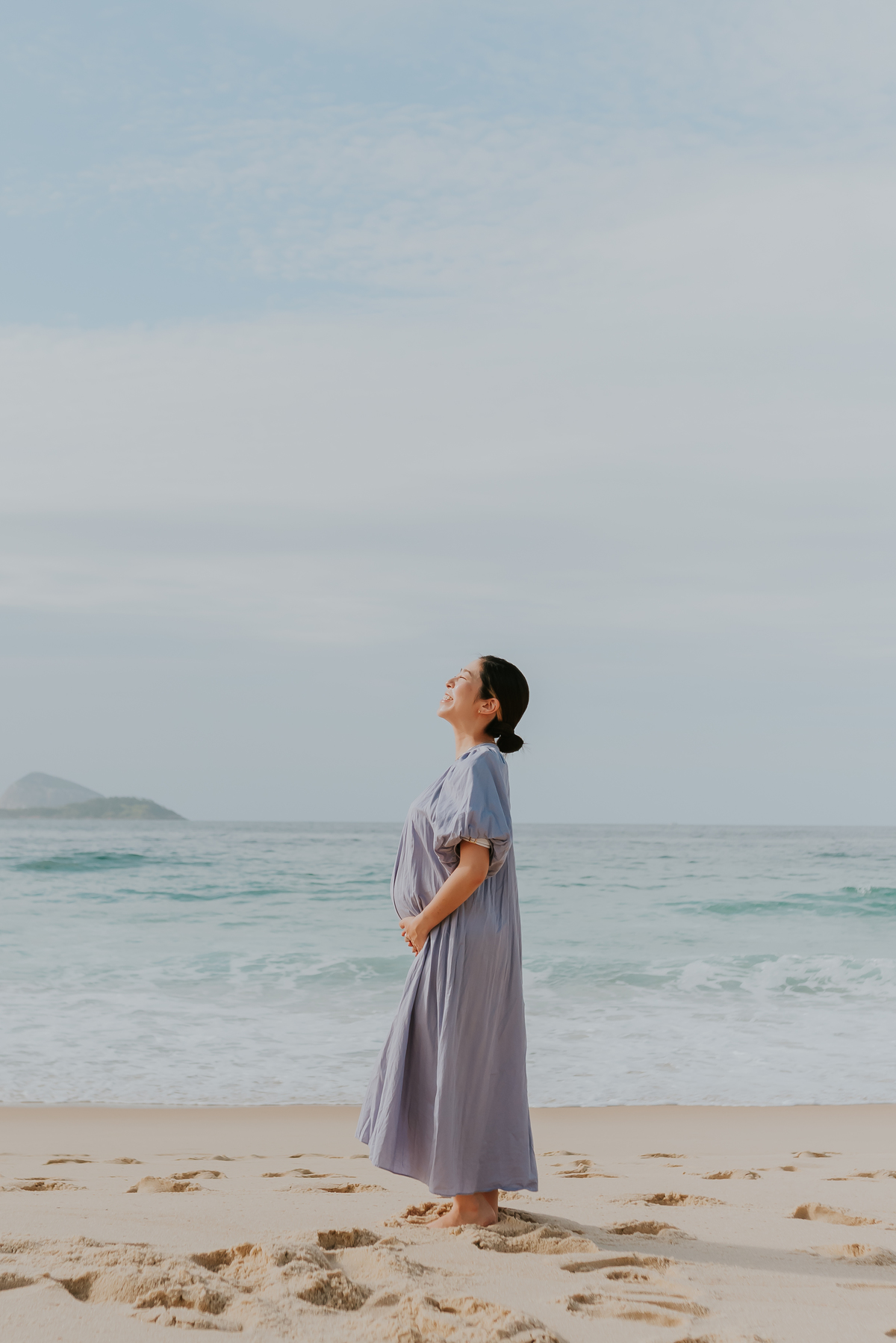 fotografia ensaio externo gestante familia na praia Leblon Rio de Janeiro fotografa bruna guerson
