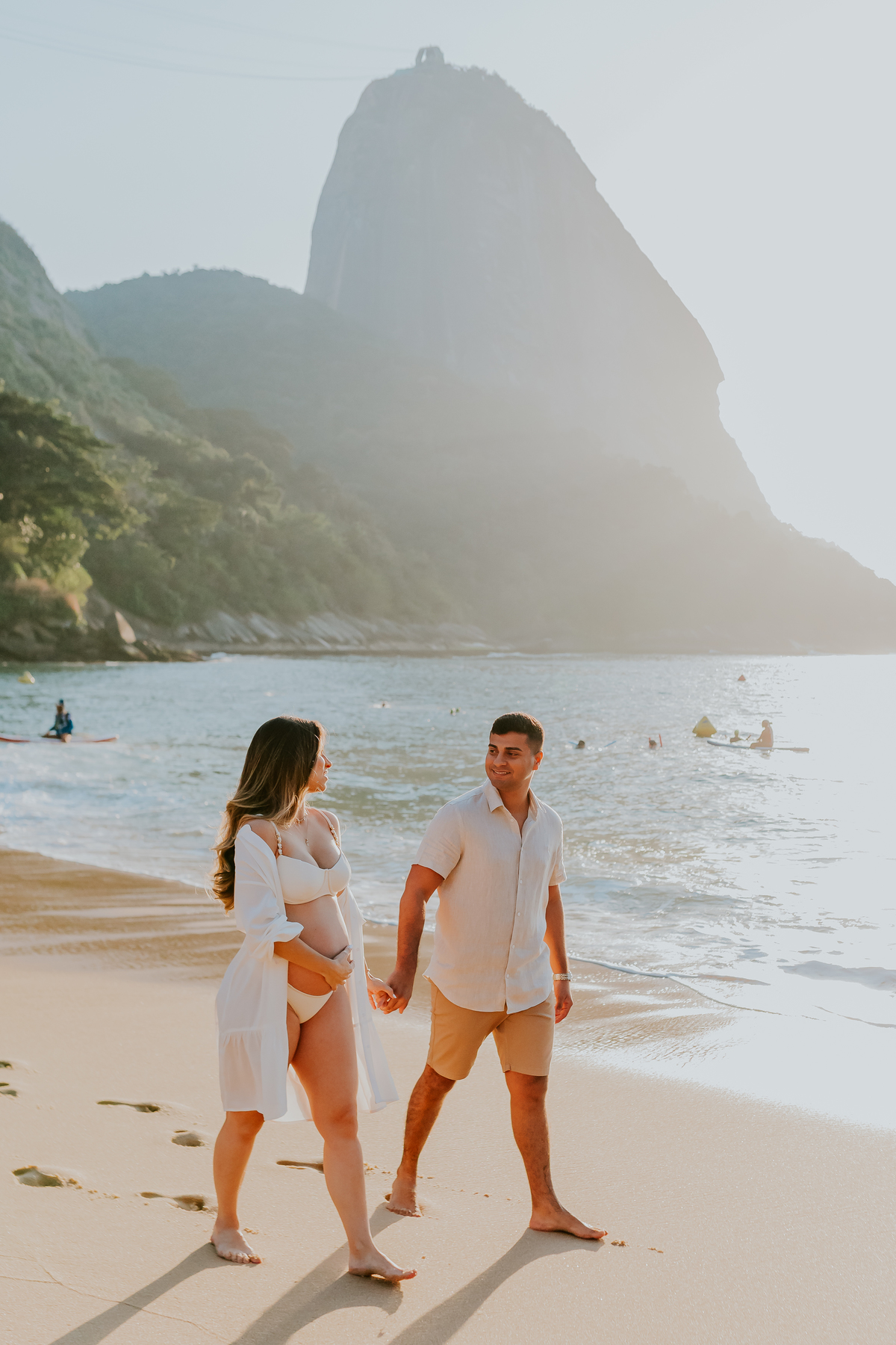 fotografia ensaio de gestante externo praia amanhecer Rio de Janeiro praia vermelha urca rj fotografa familia 