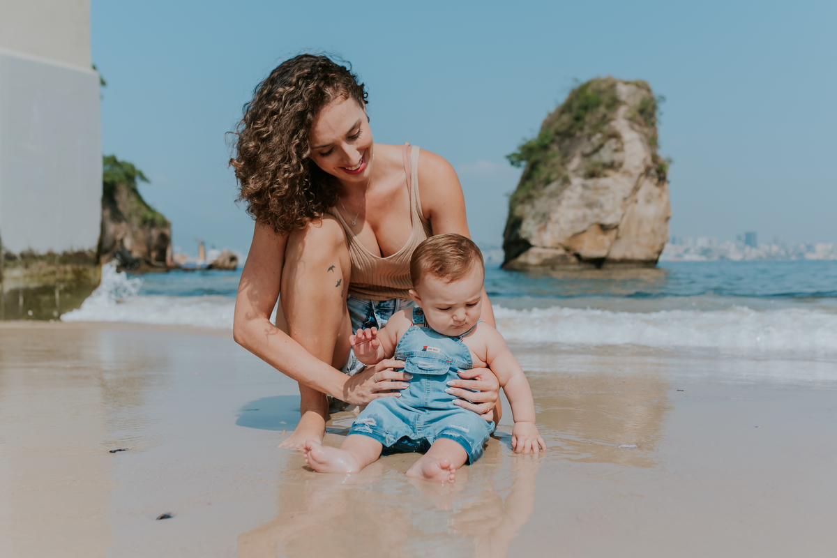 fotografia ensaio familia externo acompanhamento bebe 7 meses praia da boa viagem Niteroi rio de janeiro fotografa 