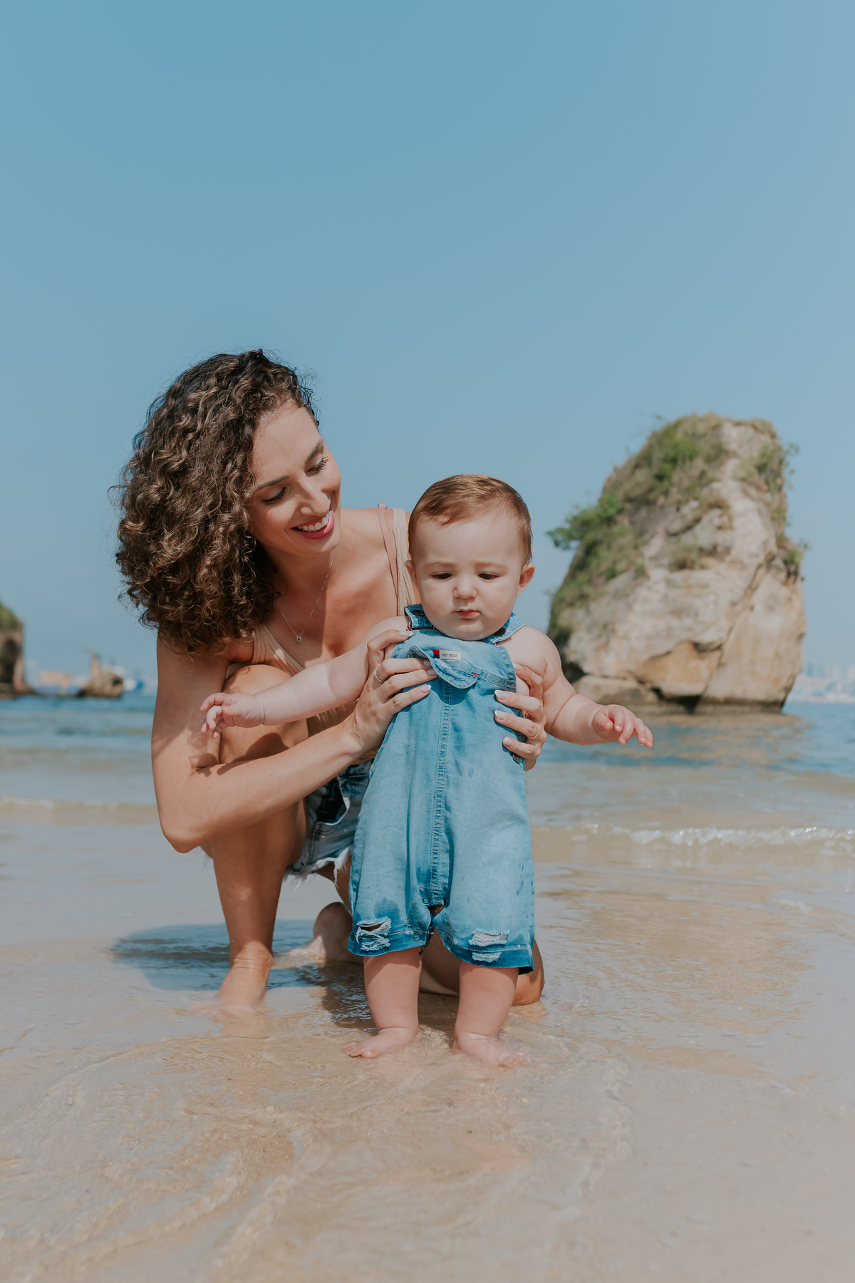 fotografia ensaio familia externo acompanhamento bebe 7 meses praia da boa viagem Niteroi rio de janeiro fotografa 