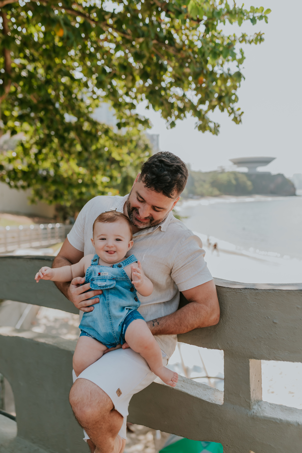 fotografia ensaio familia externo acompanhamento bebe 7 meses praia da boa viagem Niteroi rio de janeiro fotografa 