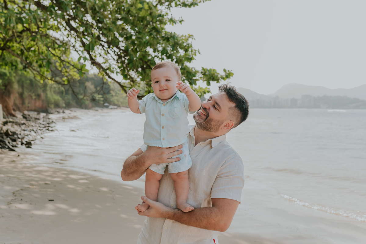 fotografia ensaio familia externo acompanhamento bebe 7 meses praia da boa viagem Niteroi rio de janeiro fotografa 