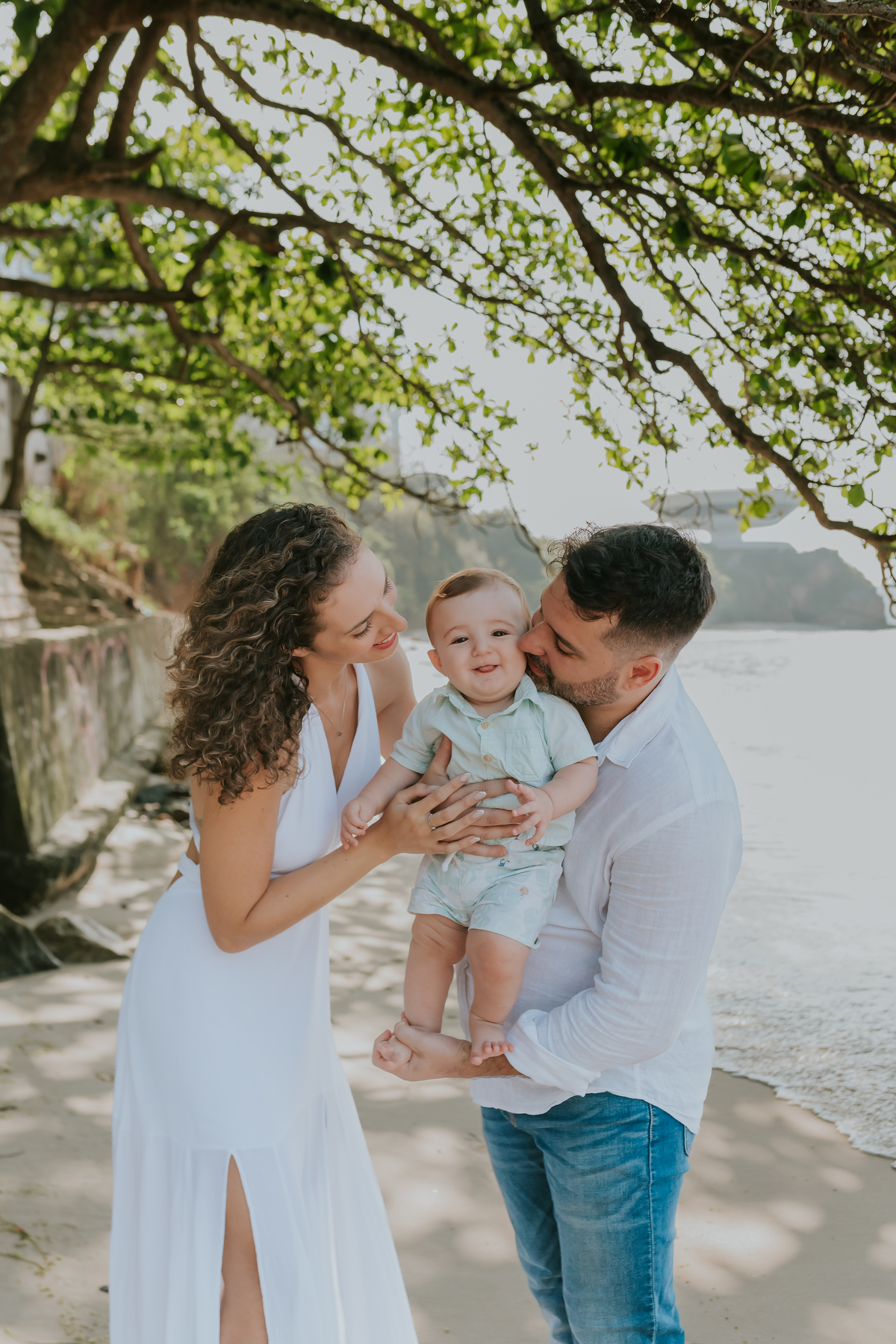 fotografia ensaio familia externo acompanhamento bebe 7 meses praia da boa viagem Niteroi rio de janeiro fotografa 