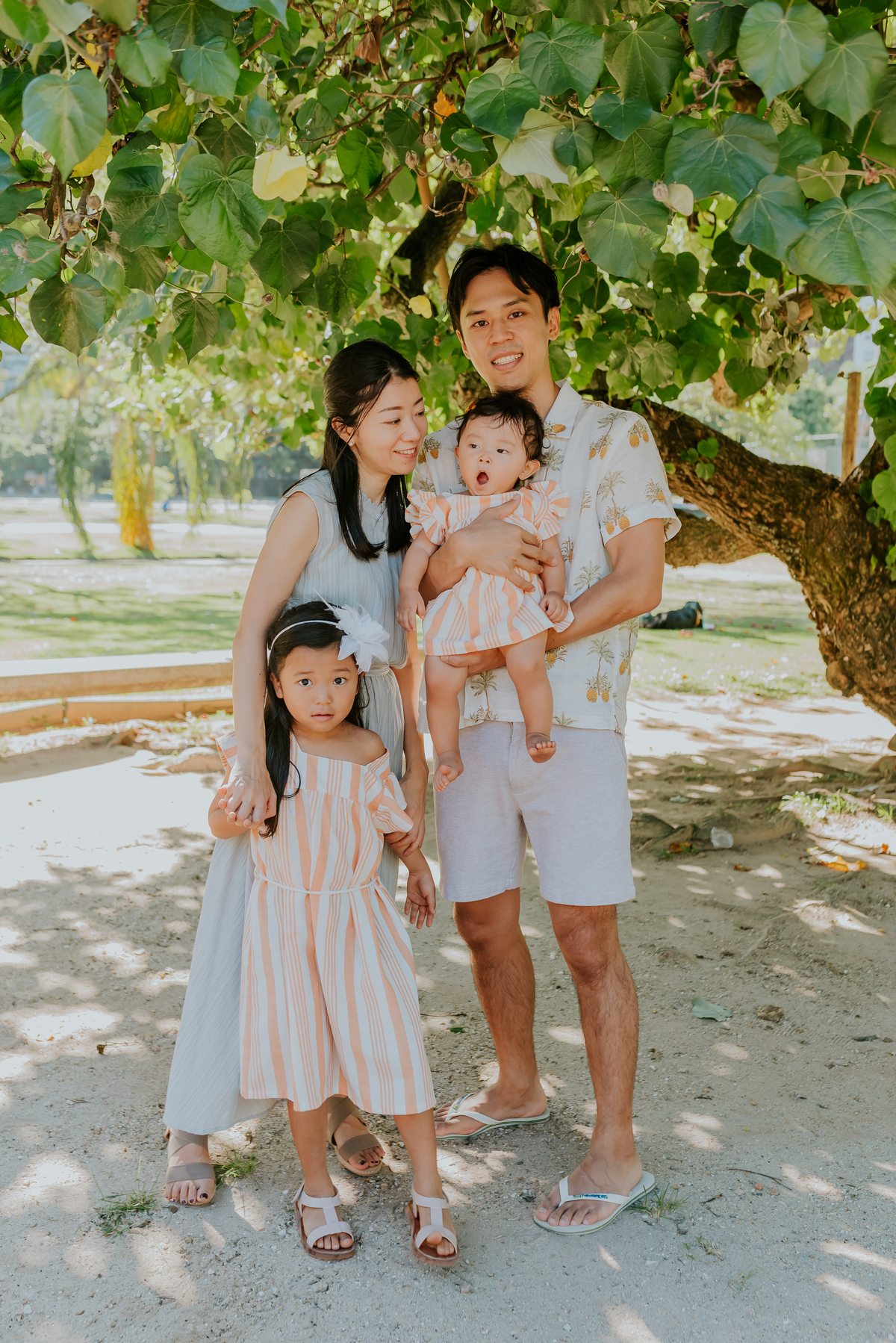 fotografia ensaio familia externo lagoa rodrigo de Freitas japonesa mia e anna fotografa Rio de Janeiro 
