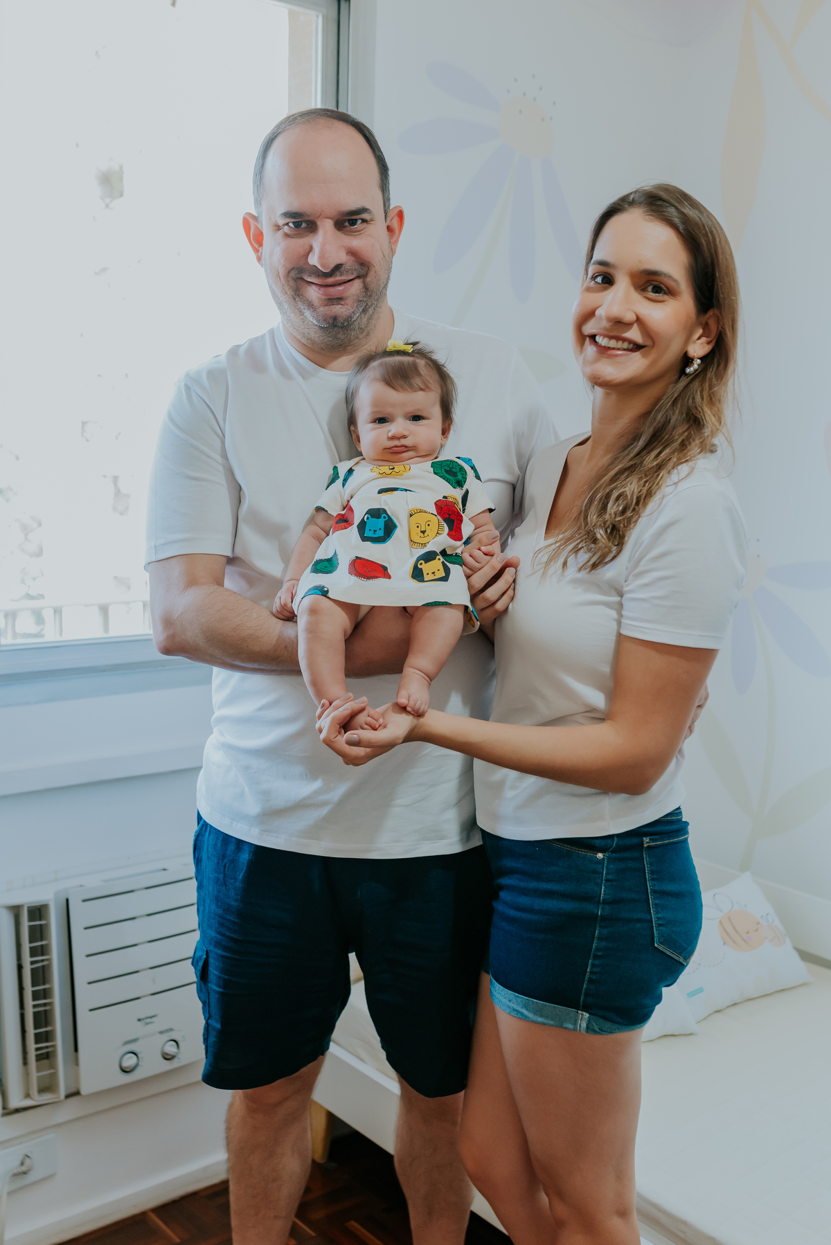 fotografia em casa ensaio de familia Betina acompanhamento 3 meses Leblon Rio de Janeiro fotografa bruna Guerson 