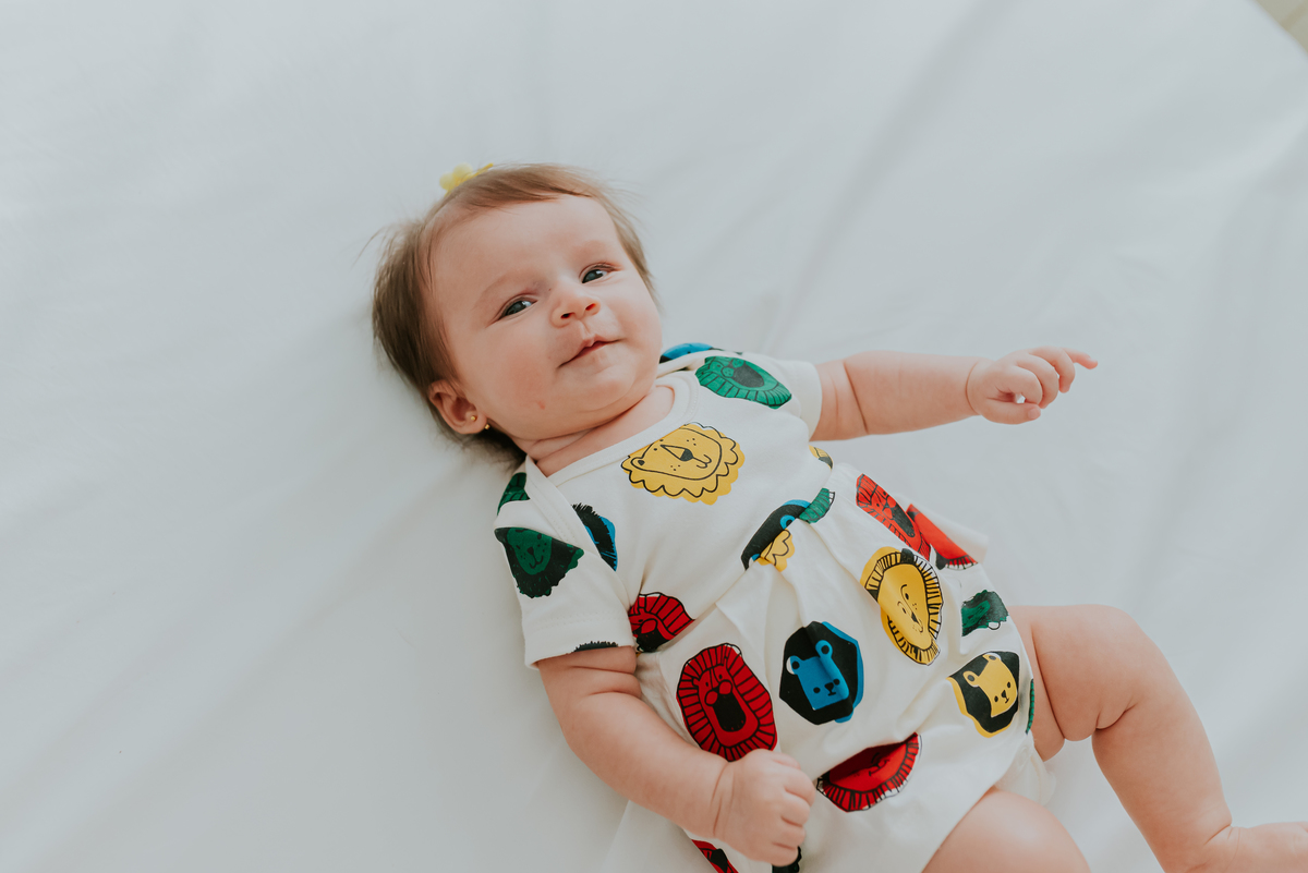 fotografia em casa ensaio de familia Betina acompanhamento 3 meses Leblon Rio de Janeiro fotografa bruna Guerson 