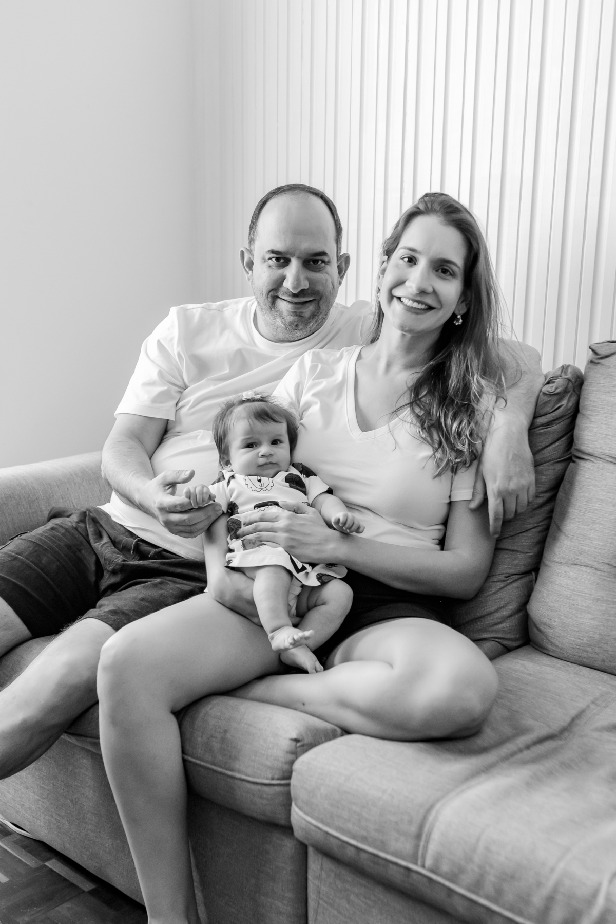 fotografia em casa ensaio de familia Betina acompanhamento 3 meses Leblon Rio de Janeiro fotografa bruna Guerson 