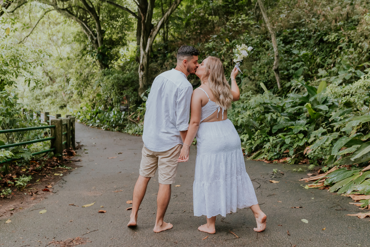 fotografia ensaio casal fotografa Rio de Janeiro praia vermelha urca juliana Eric pfotografia ensaio casal fotografa Rio de Janeiro praia vermelha urca juliana Eric pre casamento externo re casamento externo 