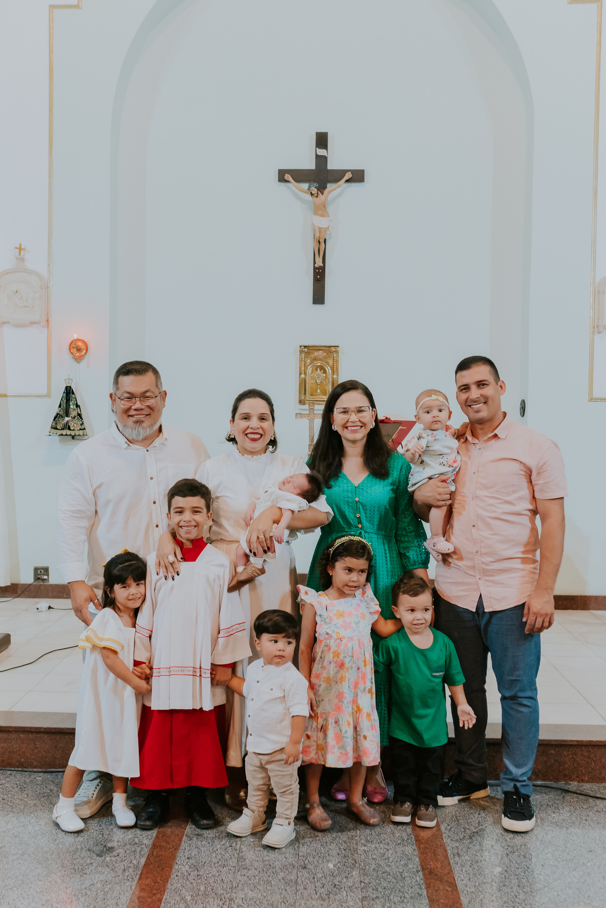 fotografia batizado batismo igreja sagrada família morro do ouro ilha do governador ribeira Rio de Janeiro fotografa familia Pedro mitsuo 