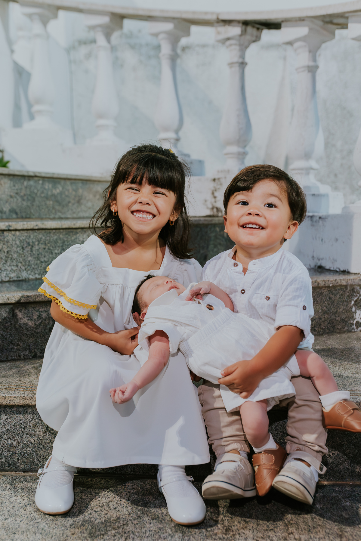 fotografia batizado batismo igreja sagrada família morro do ouro ilha do governador ribeira Rio de Janeiro fotografa familia Pedro mitsuo 