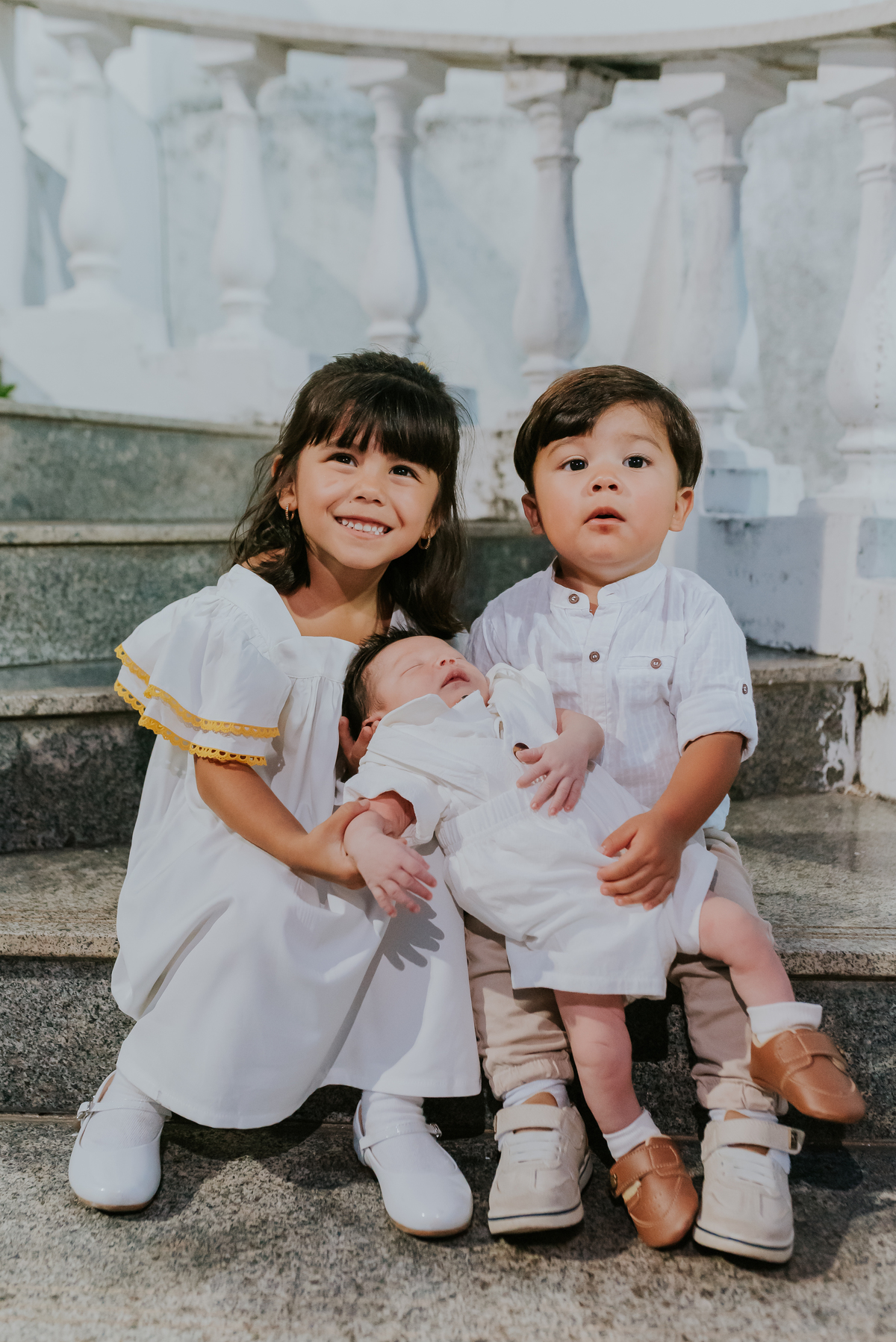fotografia batizado batismo igreja sagrada família morro do ouro ilha do governador ribeira Rio de Janeiro fotografa familia Pedro mitsuo 
