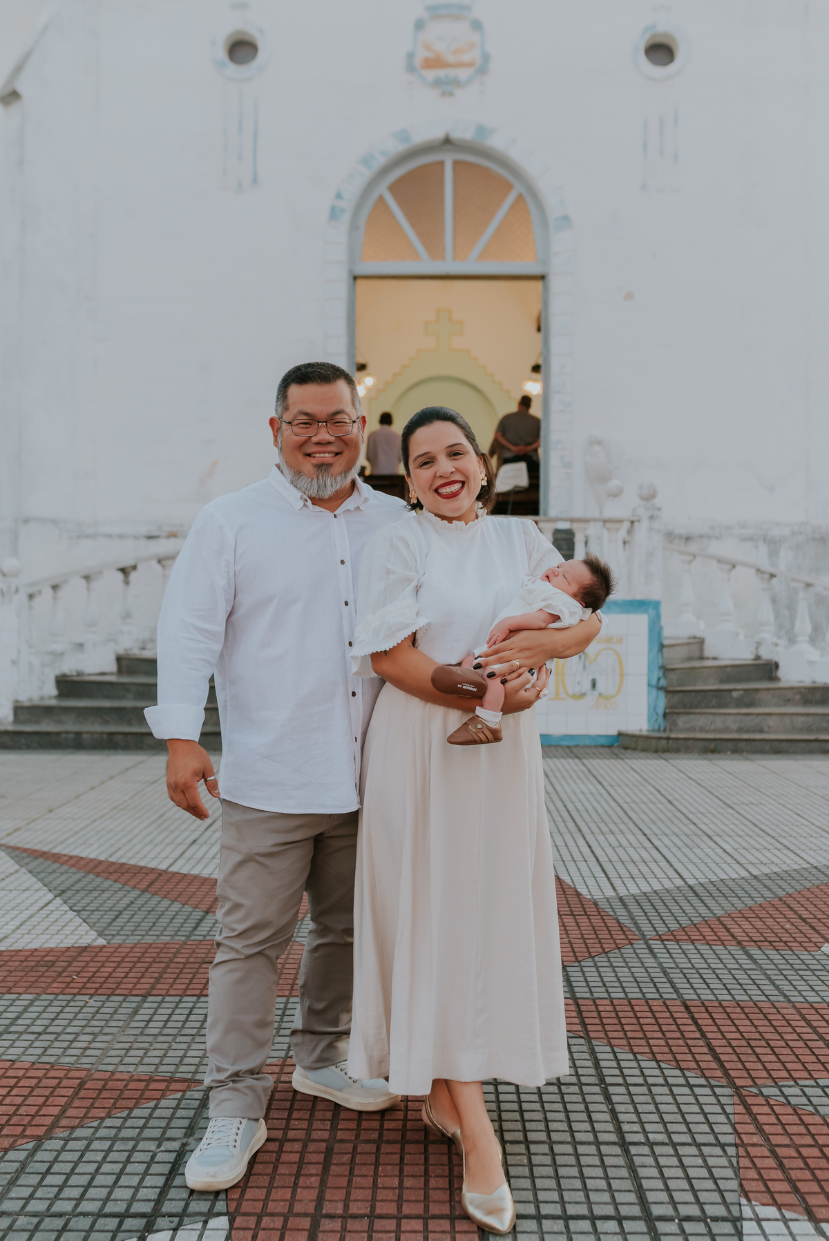 fotografia batizado batismo igreja sagrada família morro do ouro ilha do governador ribeira Rio de Janeiro fotografa familia Pedro mitsuo 
