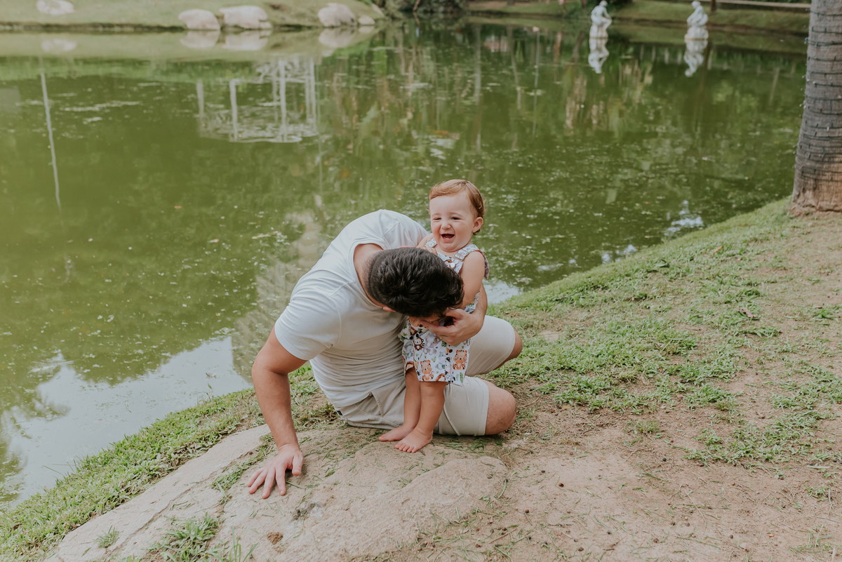 fotografia ensaio familia Niteroi campo de sao bento Rio de Janeiro fotografa ensaio externo acompanhamento 11 meses davi