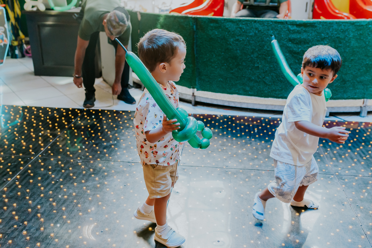 fotografia festa infantil jacapregua Rio de Janeiro fotografa familia 3 anos Antonio tema 3 porquinhos casa de festas dreams